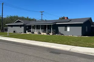 1500 Walnut St, Oakdale, CA 95361 - Photo 1