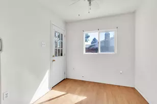 2640 Erin Dr, Sacramento, CA 95833 - Photo 25