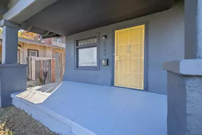 1247 N Ferger Avenue, Fresno, CA 93728 - Photo 5