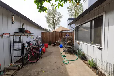 3400 Kingswood Drive #5, Modesto, CA 95355 - Photo 25