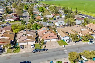 9419 Fox Creek Dr, Stockton, CA 95210 - Photo 33