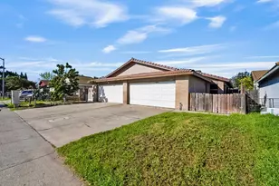 9419 Fox Creek Dr, Stockton, CA 95210 - Photo 31