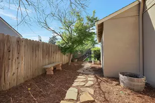 1411 Las Salinas Way, Sacramento, CA 95864 - Photo 69