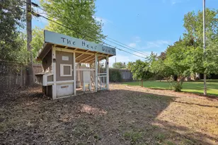 1411 Las Salinas Way, Sacramento, CA 95864 - Photo 59