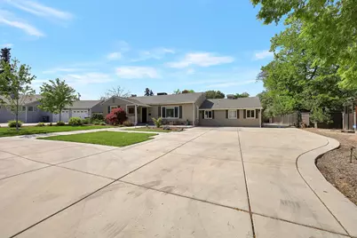 1411 Las Salinas Way, Sacramento, CA 95864 - Photo 11