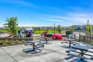 2413 Augusta Ave, Tracy, CA 95377 - Photo 65