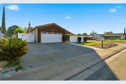 930 Kapareil Drive, Tracy, CA 95376 - Photo 33