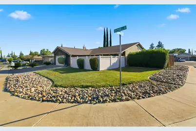 930 Kapareil Drive, Tracy, CA 95376 - Photo 35