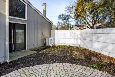 346 Rio Del Oro Lane, Sacramento, CA 95825 - Photo 11