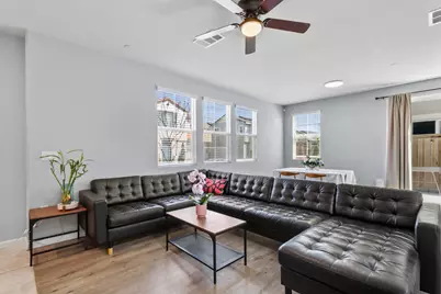 8196 Kramer Ranch Lane, Elk Grove, CA 95758 - Photo 9