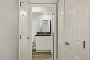 3701 Colonial Dr, Modesto, CA 95356 - Photo 17