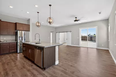 1290 Nascimento Court, Manteca, CA 95337 - Photo 7