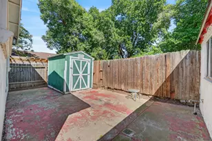 3459 37th St, Sacramento, CA 95817 - Photo 33