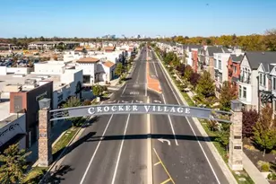 3177 Crocker Dr, Sacramento, CA 95818 - Photo 71