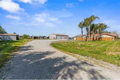 17500 Von Sosten Road, Tracy, CA 95304 - Photo 37
