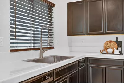 3819 Havenparke Way, Sacramento, CA 95834 - Photo 19