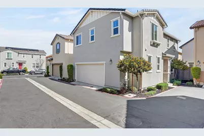 8212 Kramer Ranch Lane, Elk Grove, CA 95758 - Photo 3