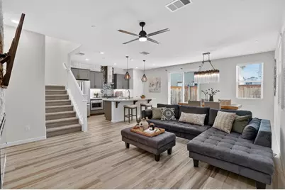 8212 Kramer Ranch Lane, Elk Grove, CA 95758 - Photo 5