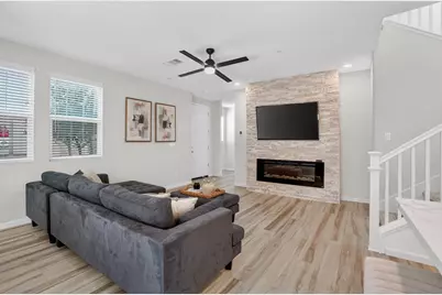 8212 Kramer Ranch Lane, Elk Grove, CA 95758 - Photo 7