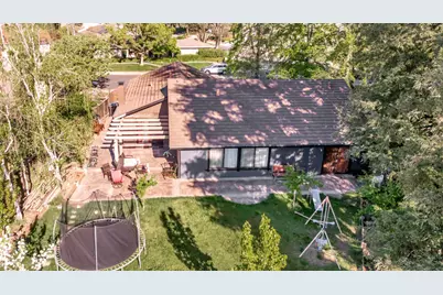 5868 Turtle Valley Drive, Stockton, CA 95207 - Photo 21