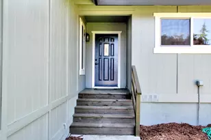 13740 Torrey Pines Dr, Auburn, CA 95602 - Photo 5