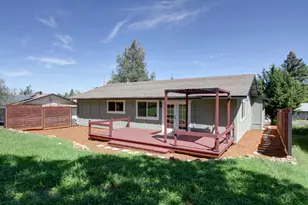 13740 Torrey Pines Dr, Auburn, CA 95602 - Photo 3