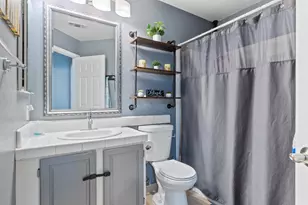 194 W Elm Ave, Galt, CA 95632 - Photo 21