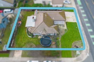 194 W Elm Ave, Galt, CA 95632 - Photo 33