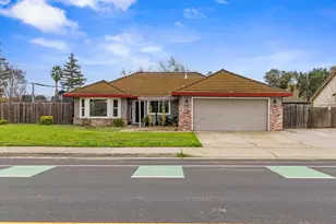 194 W Elm Ave, Galt, CA 95632 - Photo 1