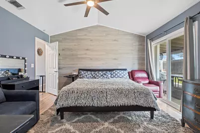 194 W Elm Avenue, Galt, CA 95632 - Photo 23