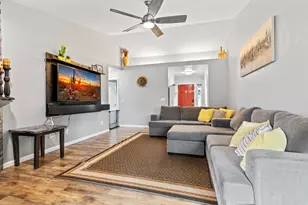 194 W Elm Ave, Galt, CA 95632 - Photo 13