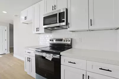 2228 Chambord Drive, Stockton, CA 95210 - Photo 9