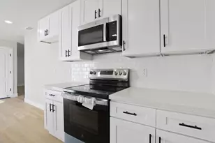 2228 Chambord Dr, Stockton, CA 95210 - Photo 9