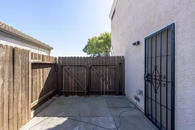 8809 Lemas Road, Sacramento, CA 95828 - Photo 37