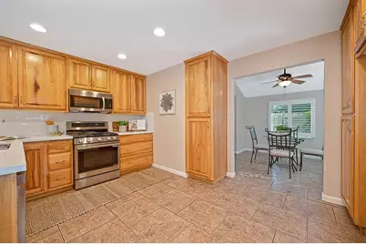 9170 Malden Court, Elk Grove, CA 95624 - Photo 17