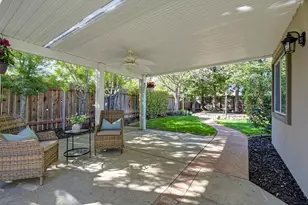 9170 Malden Ct, Elk Grove, CA 95624 - Photo 11