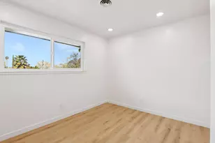 6028 Hollyhurst Way, Sacramento, CA 95823 - Photo 19