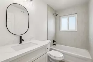 6028 Hollyhurst Way, Sacramento, CA 95823 - Photo 21