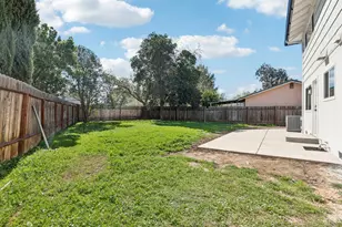 6028 Hollyhurst Way, Sacramento, CA 95823 - Photo 31