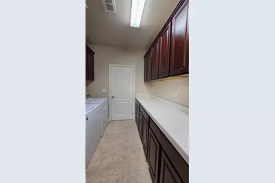 3895 Rollins Court, West Sacramento, CA 95691 - Photo 37