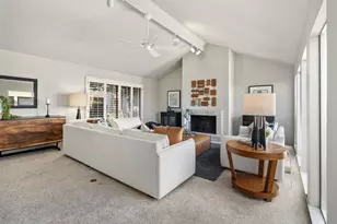 1104 Commons Dr, Sacramento, CA 95825 - Photo 15