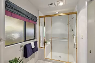 1104 Commons Dr, Sacramento, CA 95825 - Photo 39