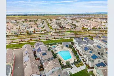 17353 Morning View Drive, Lathrop, CA 95330 - Photo 45