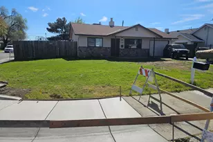 2640 52nd Ave, Sacramento, CA 95822 - Photo 1
