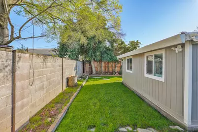 6629 Doreen Way, Sacramento, CA 95823 - Photo 15