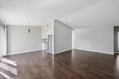 3213 Magicwoods Court, Sacramento, CA 95827 - Photo 9