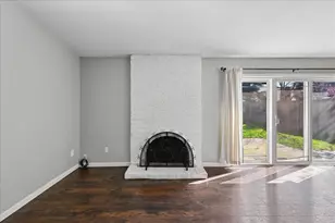 3213 Magicwoods Ct, Sacramento, CA 95827 - Photo 7