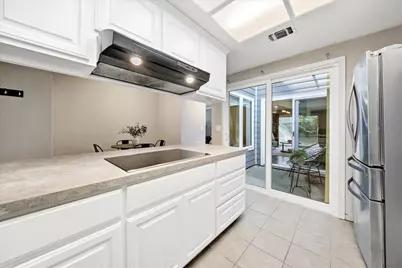 1194 Meadow Gate Drive, Roseville, CA 95661 - Photo 13