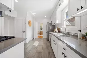 928 Vallejo Way, Sacramento, CA 95818 - Photo 13