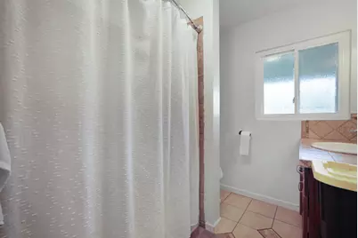 1535 Valencia Avenue, Stockton, CA 95209 - Photo 15